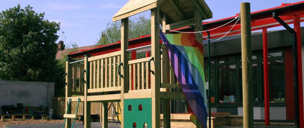 Parkroyal Primary School Bespoke Wildwood Play Tower