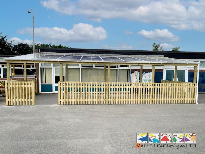 Lean to Timber Pergola with Polycarbonate Roof 10.4m x 4.7m – 18.6Lm x 1.2m high Timber Palisade Fencing – Brookhurst July 2024 – 8