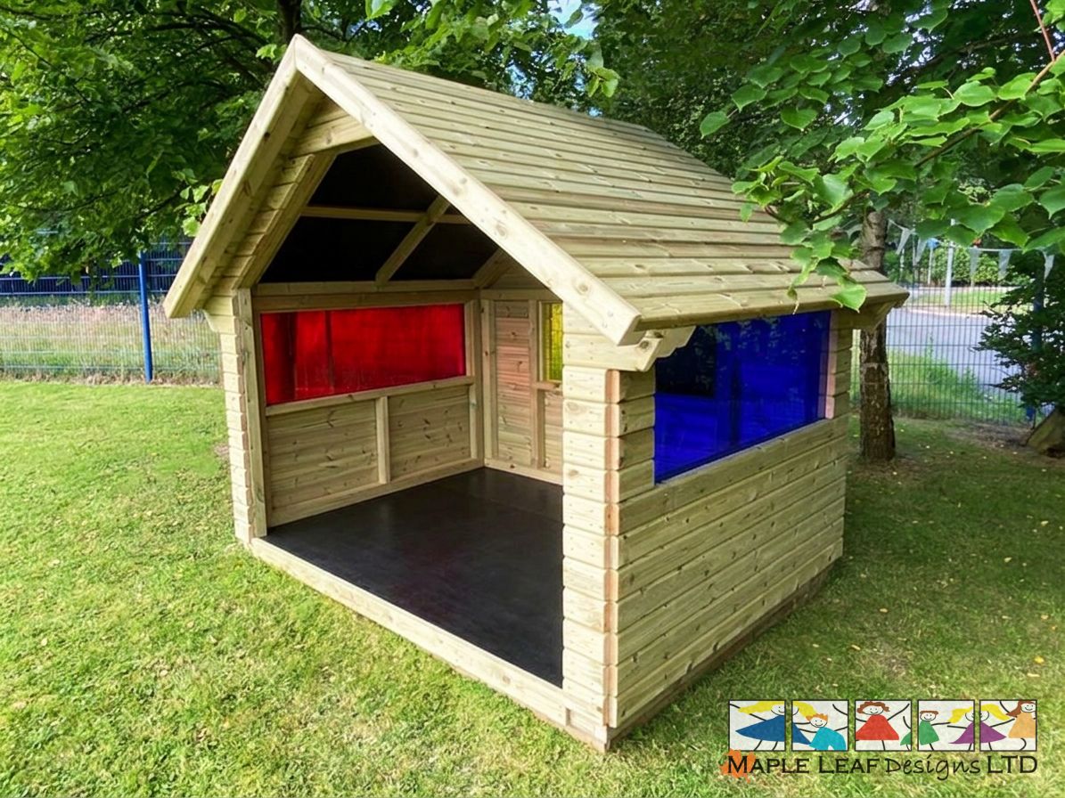 Log Cabin Workshop with Coloured Windows